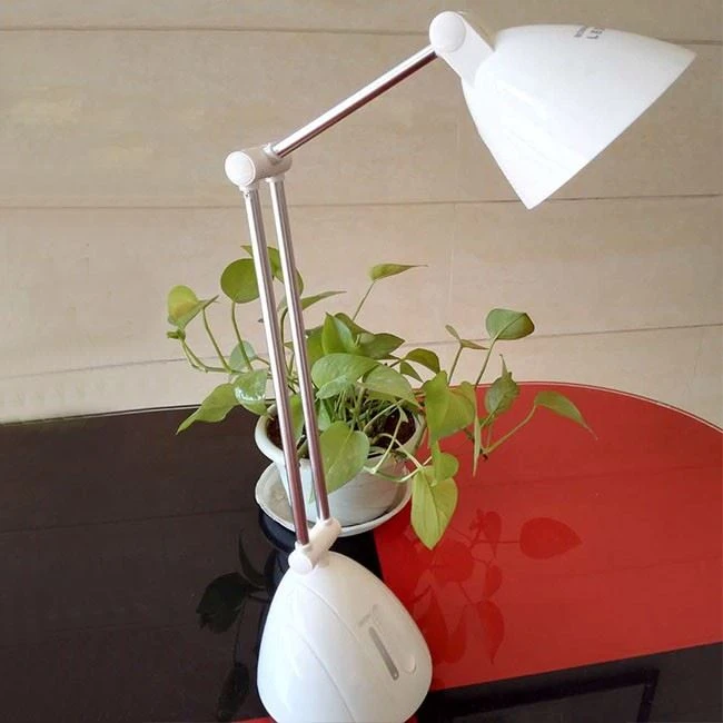 Table Lamp Injection Moulding